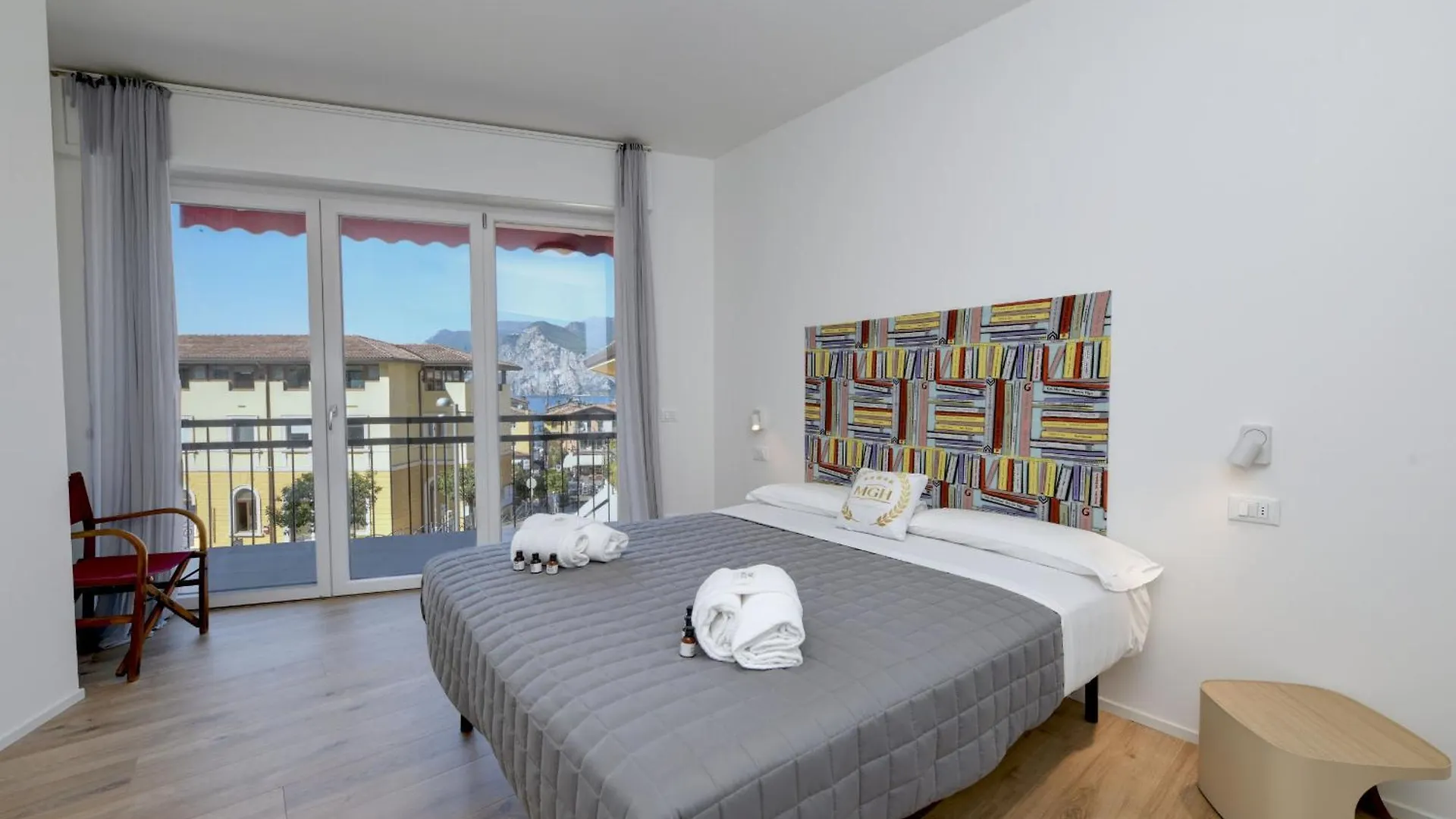 اتصالات Mgh - Malcesine Supreme Stay 